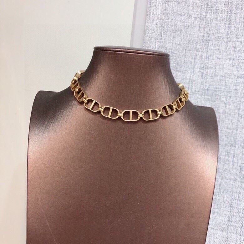 chr1st1an D10r necklaces